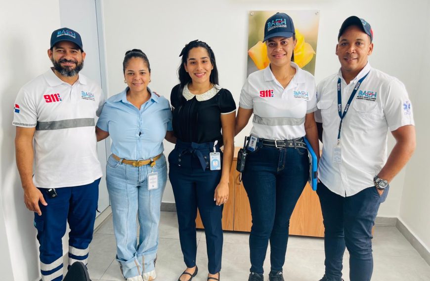 visita de supervisi&oacute;n del espacio f&iacute;sico y &aacute;rea disponible del Hospital Municipal Cevicos, para orientar
