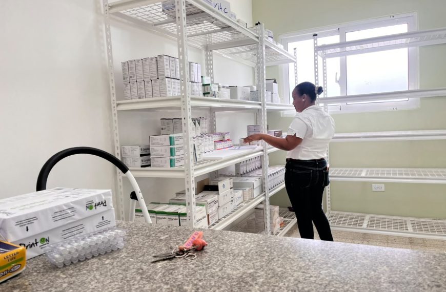Hospital Municipal Cevicos fortalece la organizaci&oacute;n de su &aacute;rea de farmacia en nuevas instalaciones
