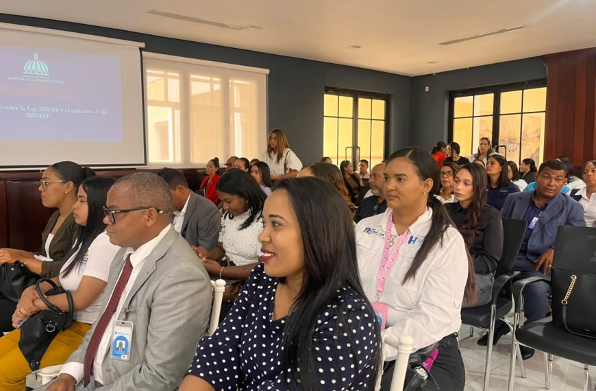 Hospital Municipal Cevicos participa en taller sobre transparencia y acceso a la informaci&oacute;n p&uacute;blica