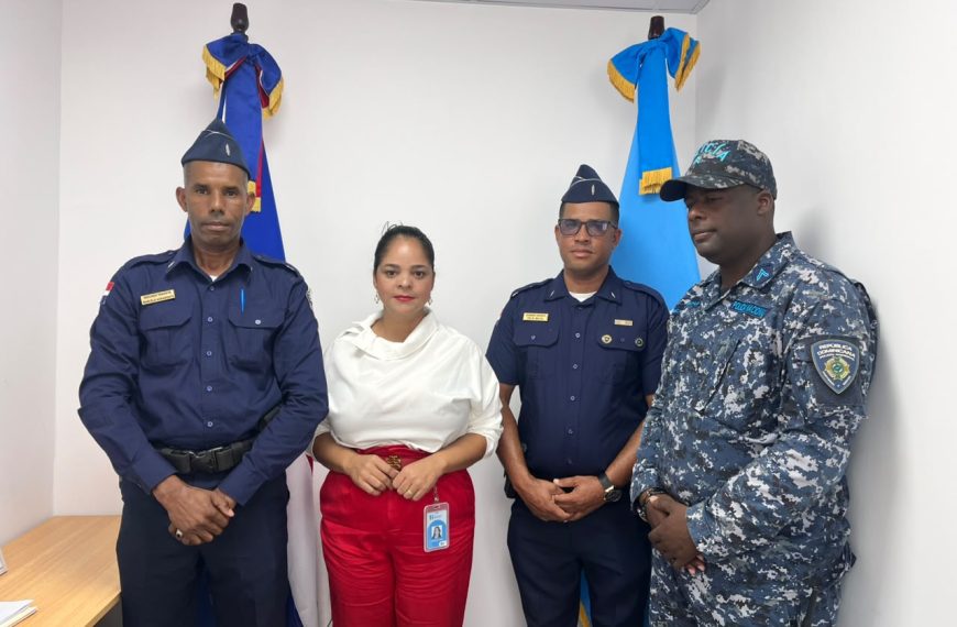 Hospital Municipal Cevicos fortalece la seguridad con la incorporaci&oacute;n de nuevos vigilantes militares