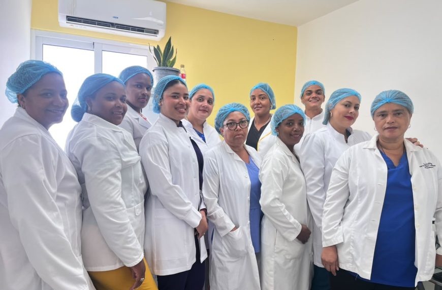 Hospital Municipal Cevicos fortalece los servicios de laboratorio con reuni&oacute;n de actualizaci&oacute;n para el personal de Bioan&aacute;lisis